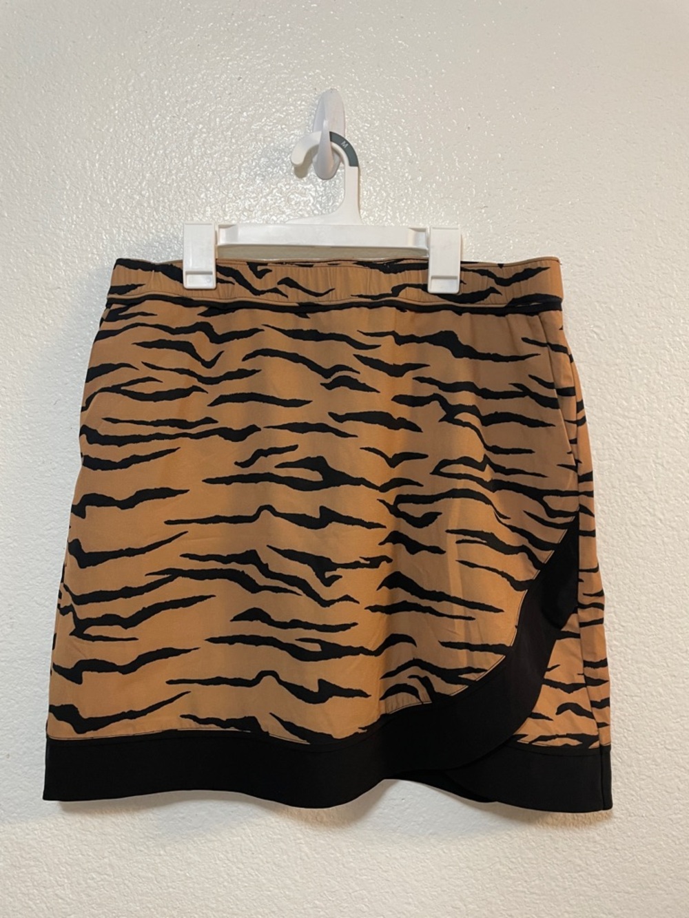 Chico's Tan and Black Asymmetrical Tiger-Print Skort
